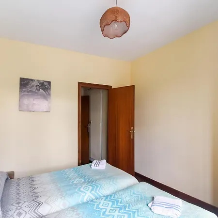 In Villamuriel With Pool And Barbecue, Cleaning Included Villamuriel De Cerrato