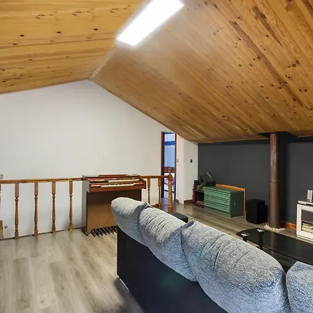In Villamuriel With Pool And Barbecue, Cleaning Included Villa Villamuriel De Cerrato