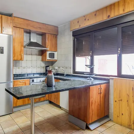 In Villamuriel With Pool And Barbecue, Cleaning Included Villa *